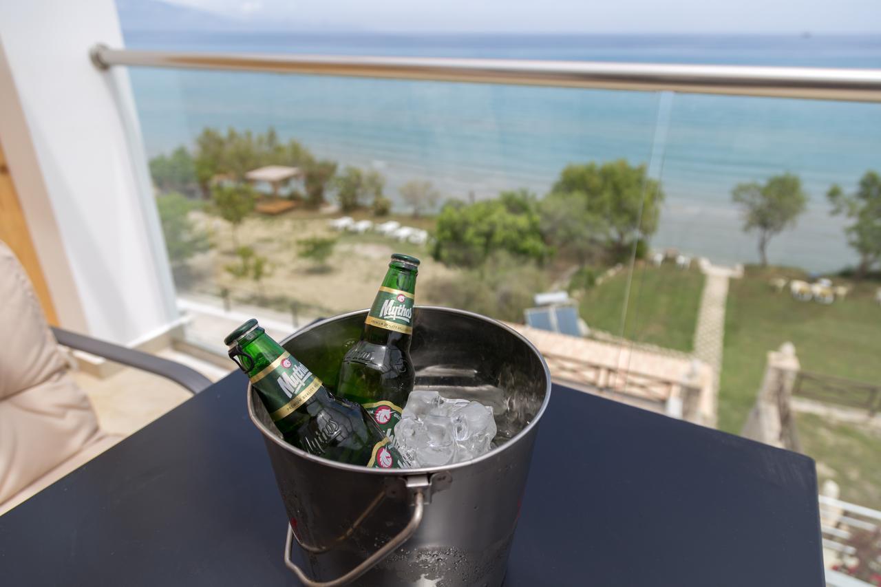 אליקס Laura Beach House מראה חיצוני תמונה