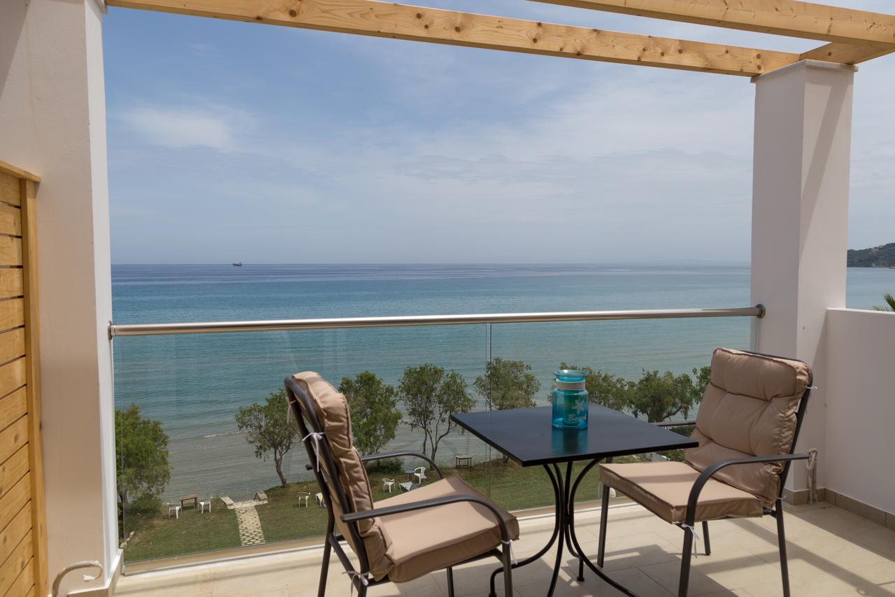 אליקס Laura Beach House מראה חיצוני תמונה