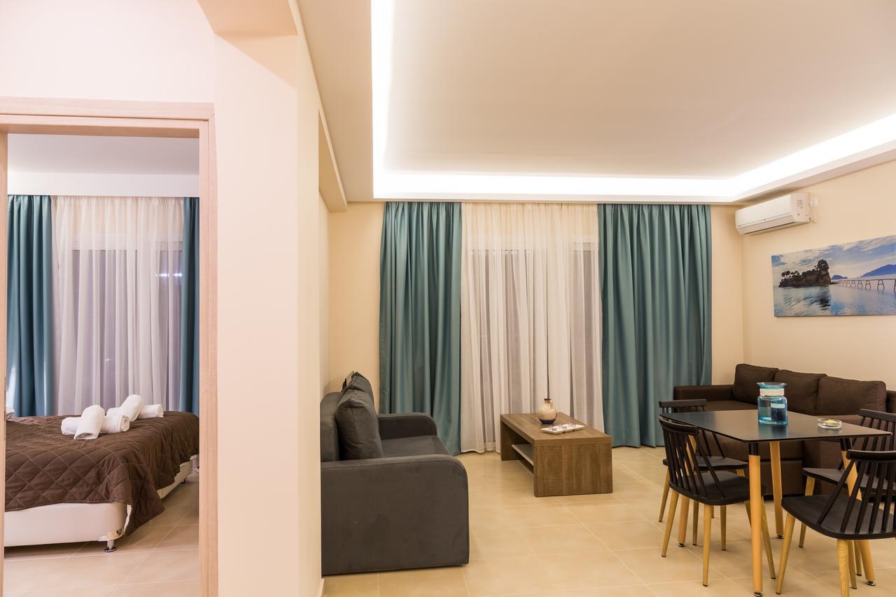 אליקס Laura Beach House מראה חיצוני תמונה