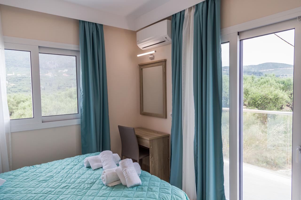 אליקס Laura Beach House מראה חיצוני תמונה