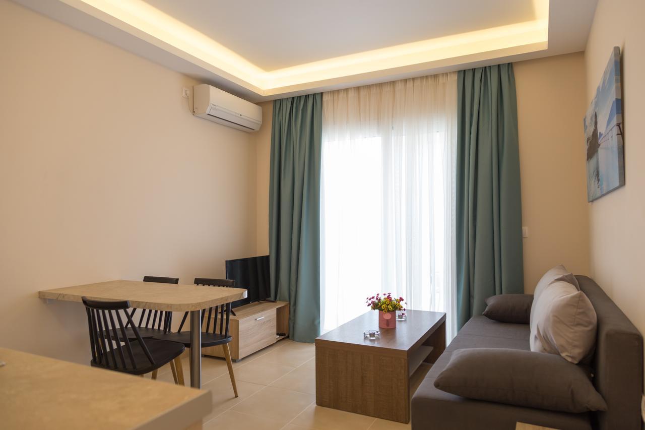 אליקס Laura Beach House מראה חיצוני תמונה