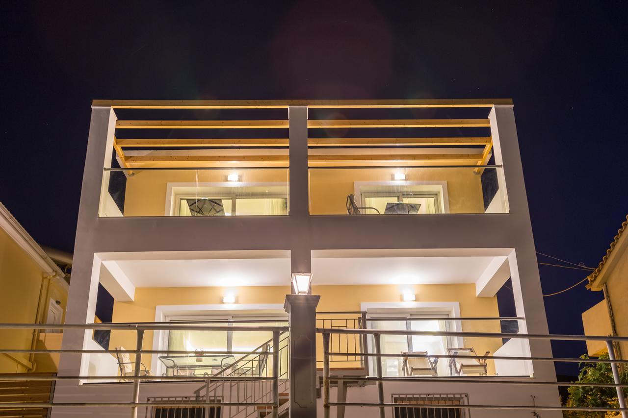 אליקס Laura Beach House מראה חיצוני תמונה